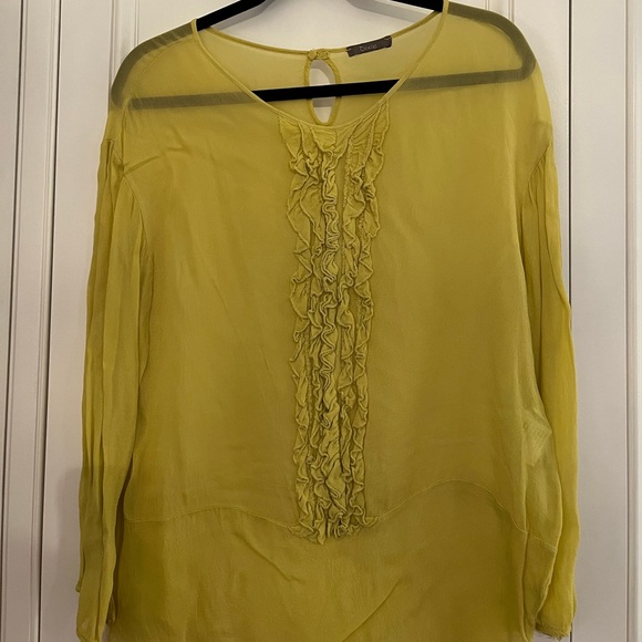Dixie Blouse with Ruffle Detail - Picture 2 of 6